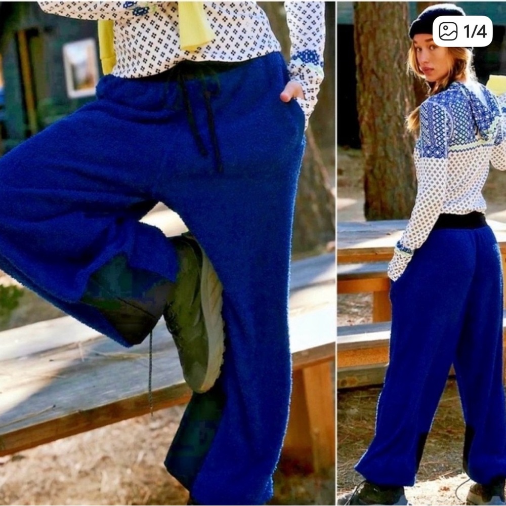 FP Movement by Free People Blue and Black Balloon Pants (so comfy!)